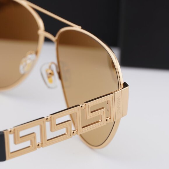 Versace VE2289 1002D8 Aviator Sunglasses – Gold / Light Yellow Mirror